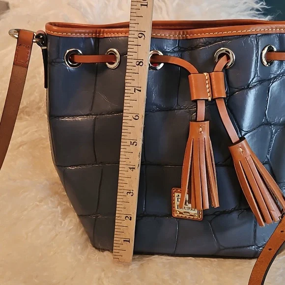 Dooney & Bourke Blue Croc Drawstring Bag & Matching Wristlet - Picture 9 of 12